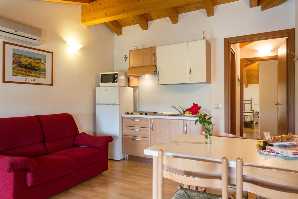 Agriturismo Al Tralcio Валеджо-суль-Мінчо Екстер'єр фото