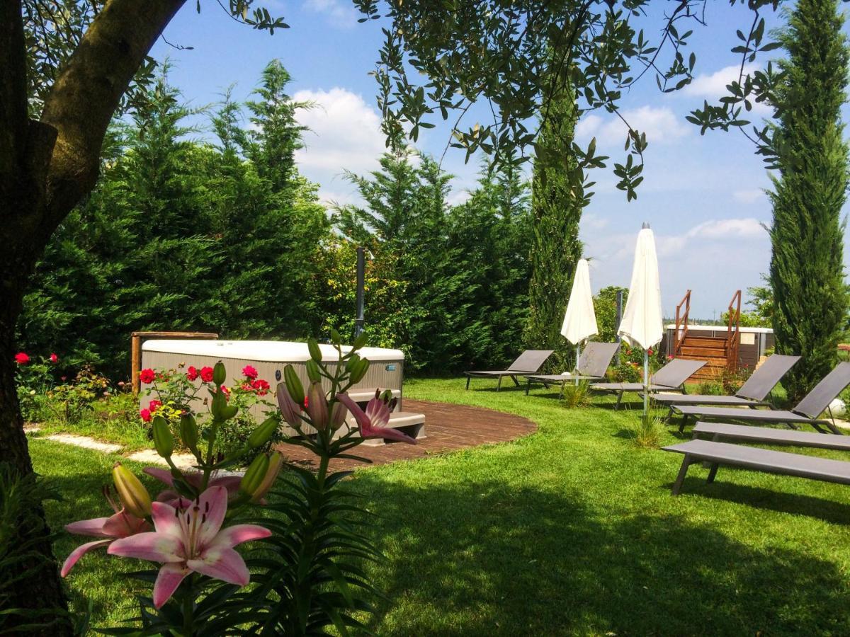 Agriturismo Al Tralcio Валеджо-суль-Мінчо Екстер'єр фото
